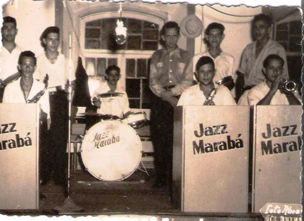 Formação tradicional da Banda Jazz Marabá